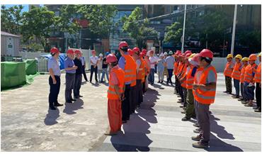 致敬！烈日下的綠地守護(hù)者